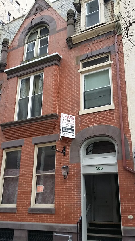 Primary Photo - 306 N 2nd St