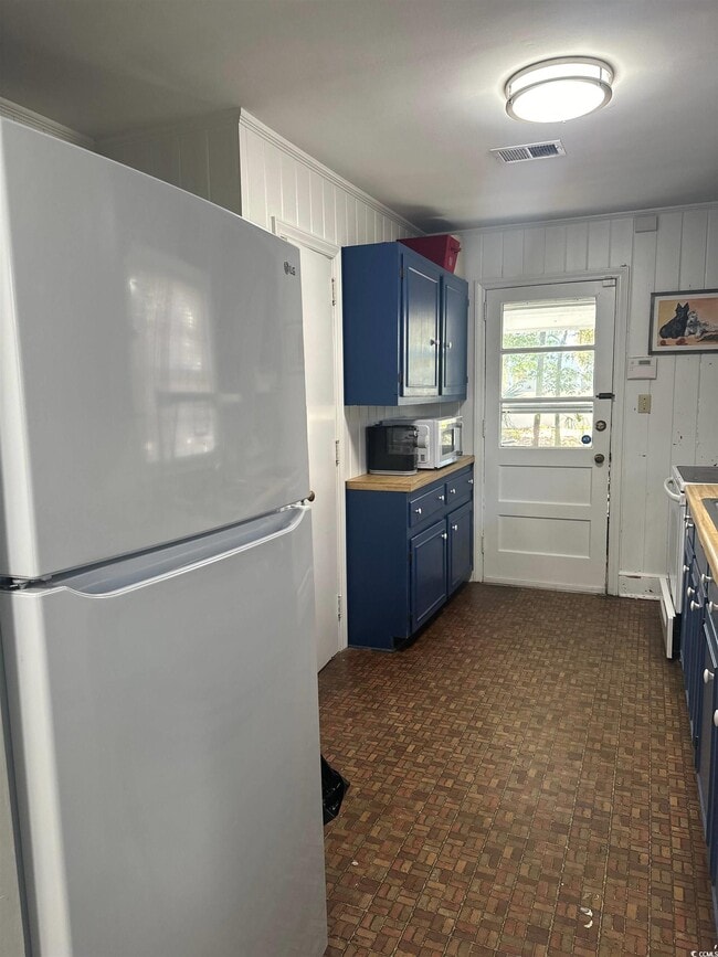 Foto del edificio - 519 32nd Ave N