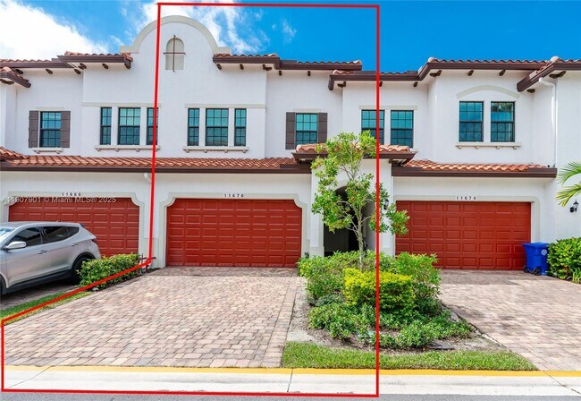 Building Photo - 11670 SW 13th Ln