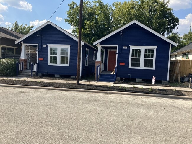 Building Photo - 3516 Nagle St