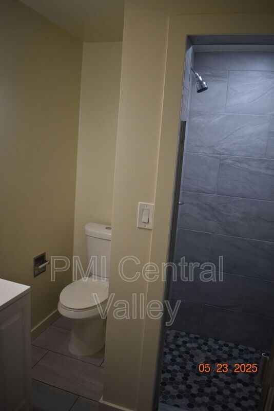 Foto del edificio - 28 W Geary St