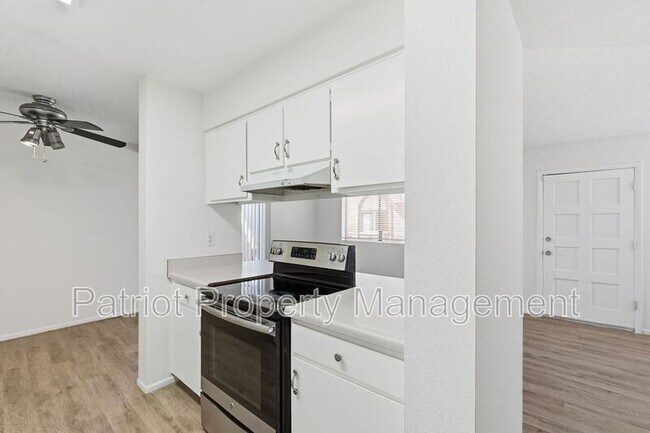 Foto del edificio - 1500 W Rio Salado Pkwy