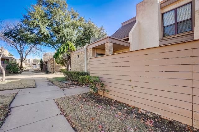 Foto del edificio - 3121 Park Ln
