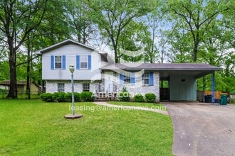 Building Photo - 2 Regency Ct