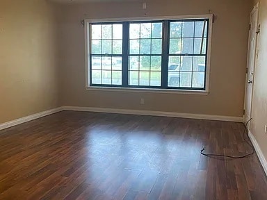 Building Photo - 221 Alverado Dr