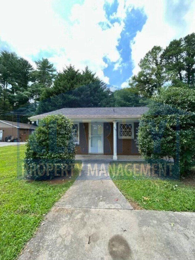 Foto principal - 405 Emmett Ave NW