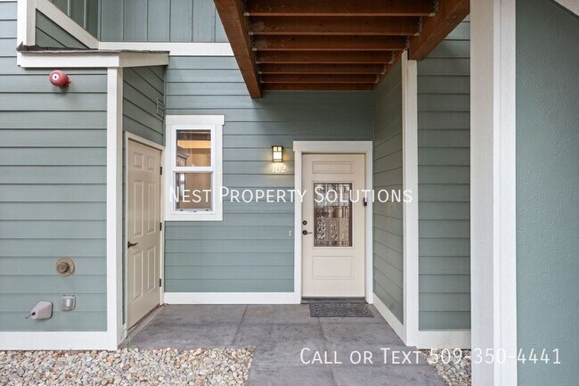 Foto del edificio - 6432 Melby Way NE