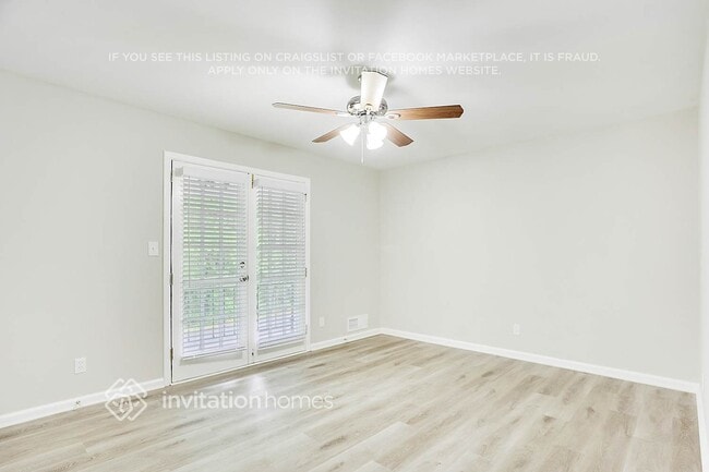 Foto del edificio - 2369 Brentford Pl