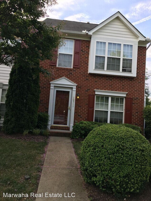 Foto principal - 3 br, 2.5 bath House - 10511 Mountain Gate...