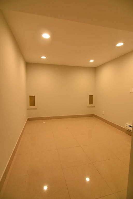 Building Photo - 1464 Ocean Ave