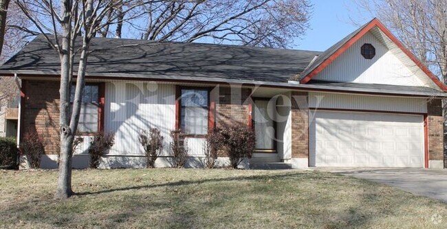 Building Photo - 3608 NE 76th Terrace