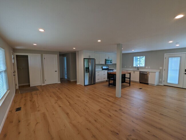 Foto del edificio - 4bd/2ba House in Fircrest