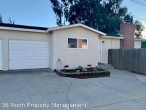 Building Photo - 1457-1459 Plumas Ln