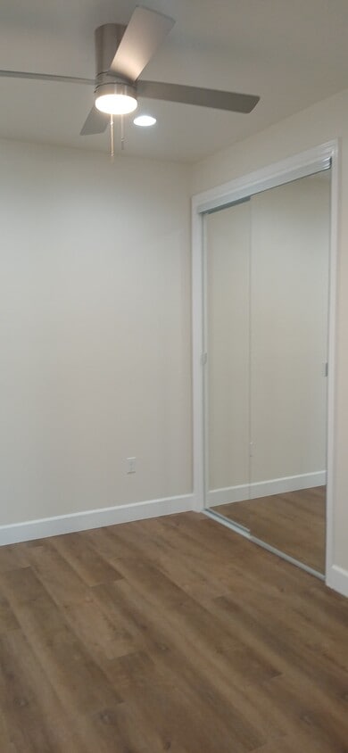 Building Photo - 2301 N King St