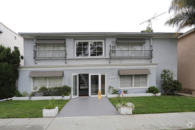 Building Photo - 236-238 S Rexford Dr