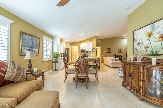 Foto del edificio - 7358 Emilia Ln