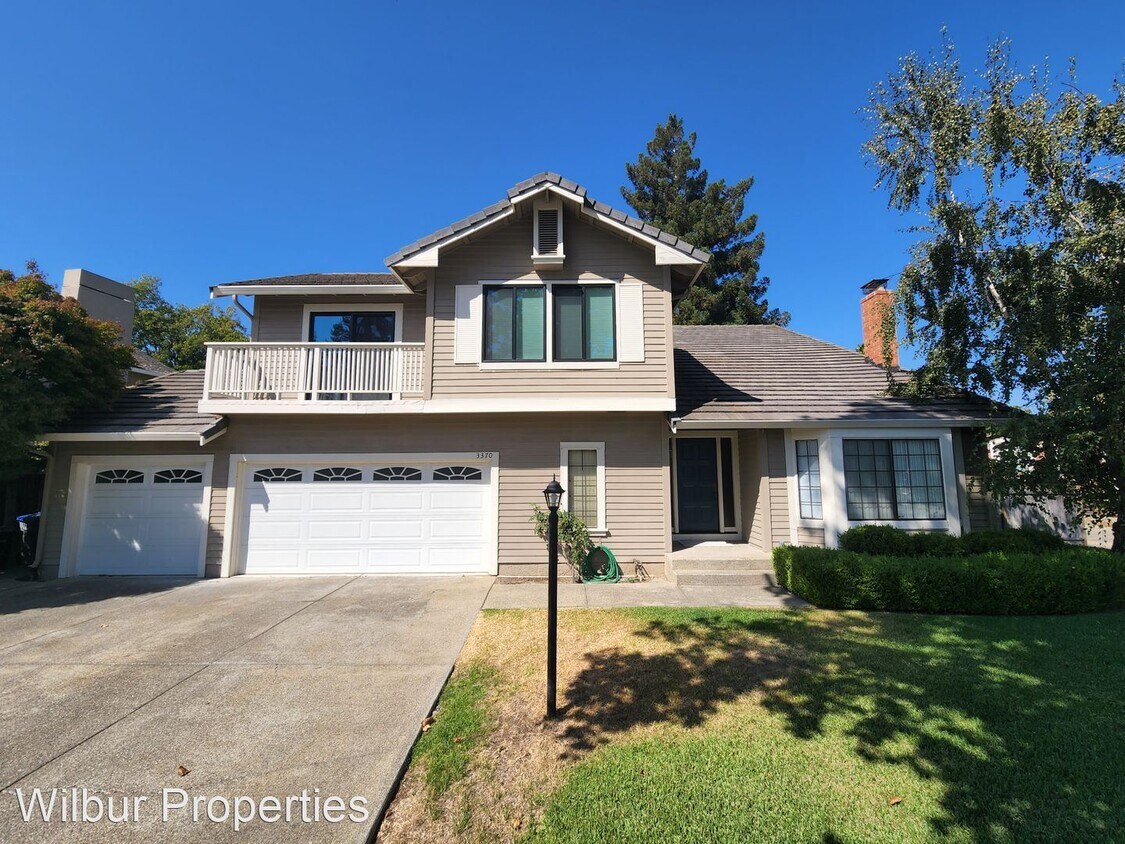 Primary Photo - 4 br, 2.5 bath House - 3370 Kenzo Court