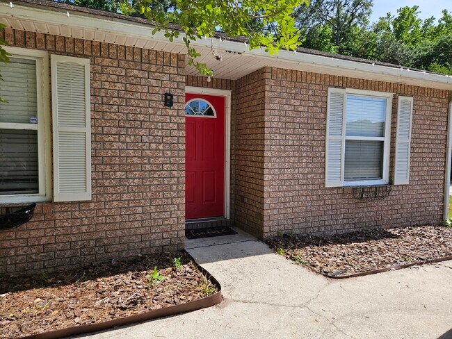 Building Photo - 189 E Lakemont Dr