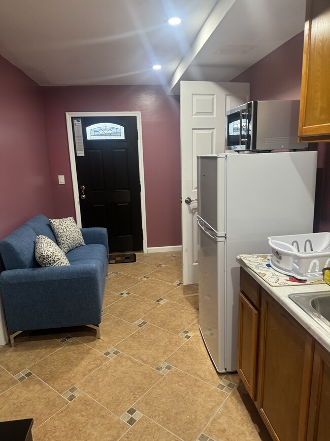 1939 Henry St Unit 1 bedroom apartment, Rahway, NJ 07065 Apartments