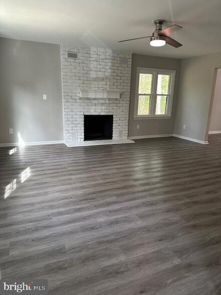 Building Photo - 3180 Forrest Ave