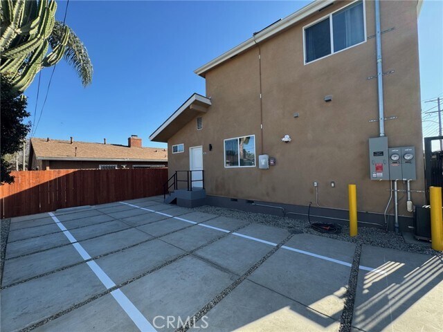 Foto del edificio - 9623 Haas Ave