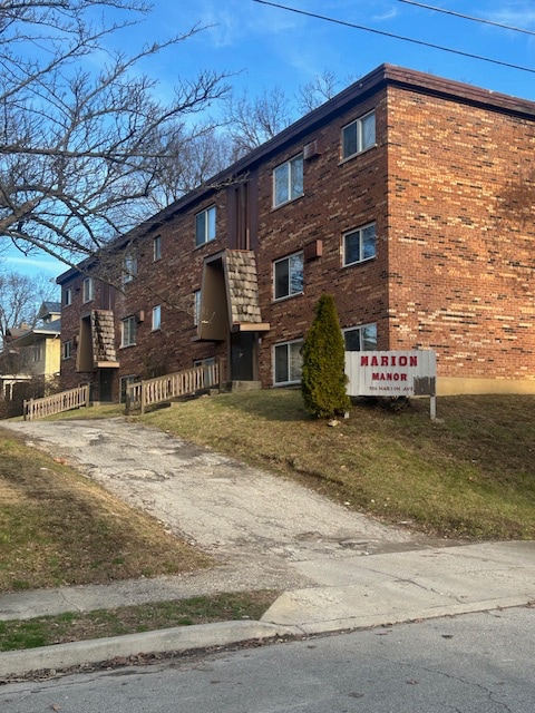 Photo - 926 Marion Ave Apartment