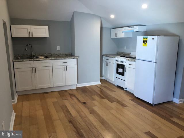 Foto del edificio - 1426 Green Ln