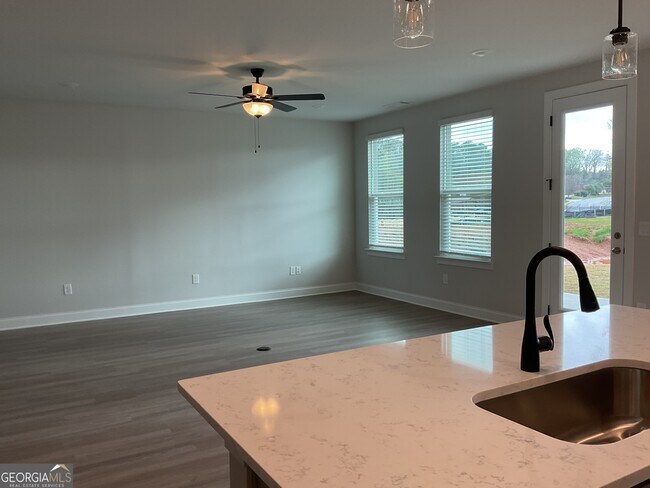 Building Photo - 4726 Canary Diamond Ln