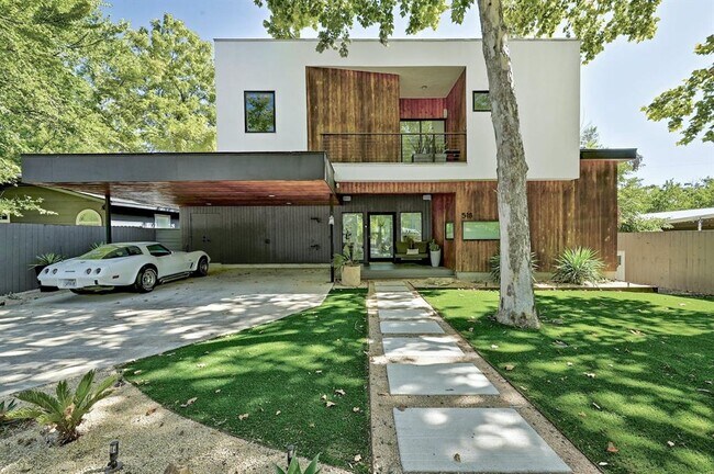 Building Photo - 518 Sacramento Dr