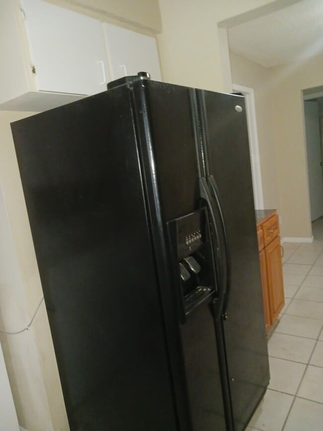 Building Photo - 4135 Pine Drop Ln