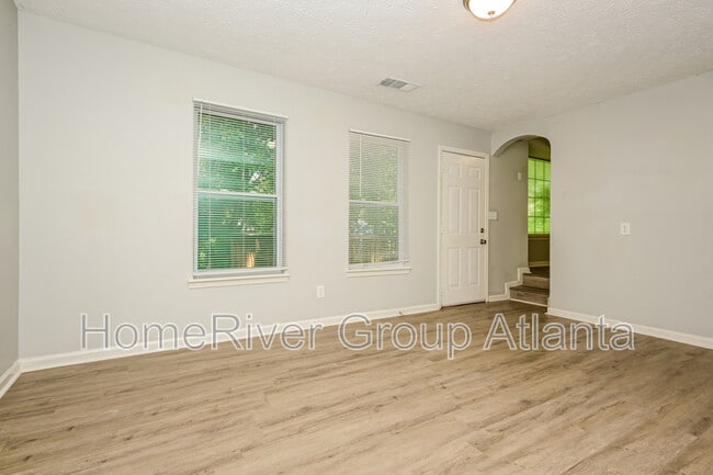 Building Photo - 3238 Kiowa Ct