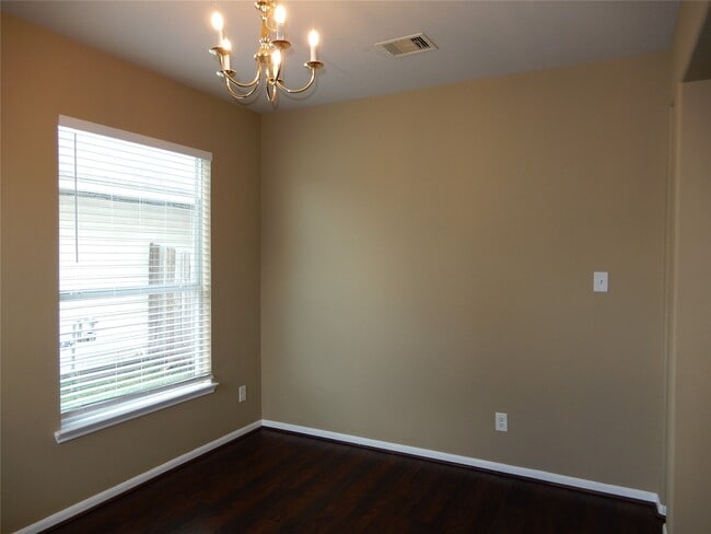 Foto del edificio - 21126 Field House Ct