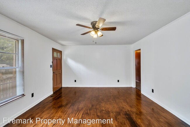 Building Photo - 3 br, 2 bath House - 885 Gaither Avenue