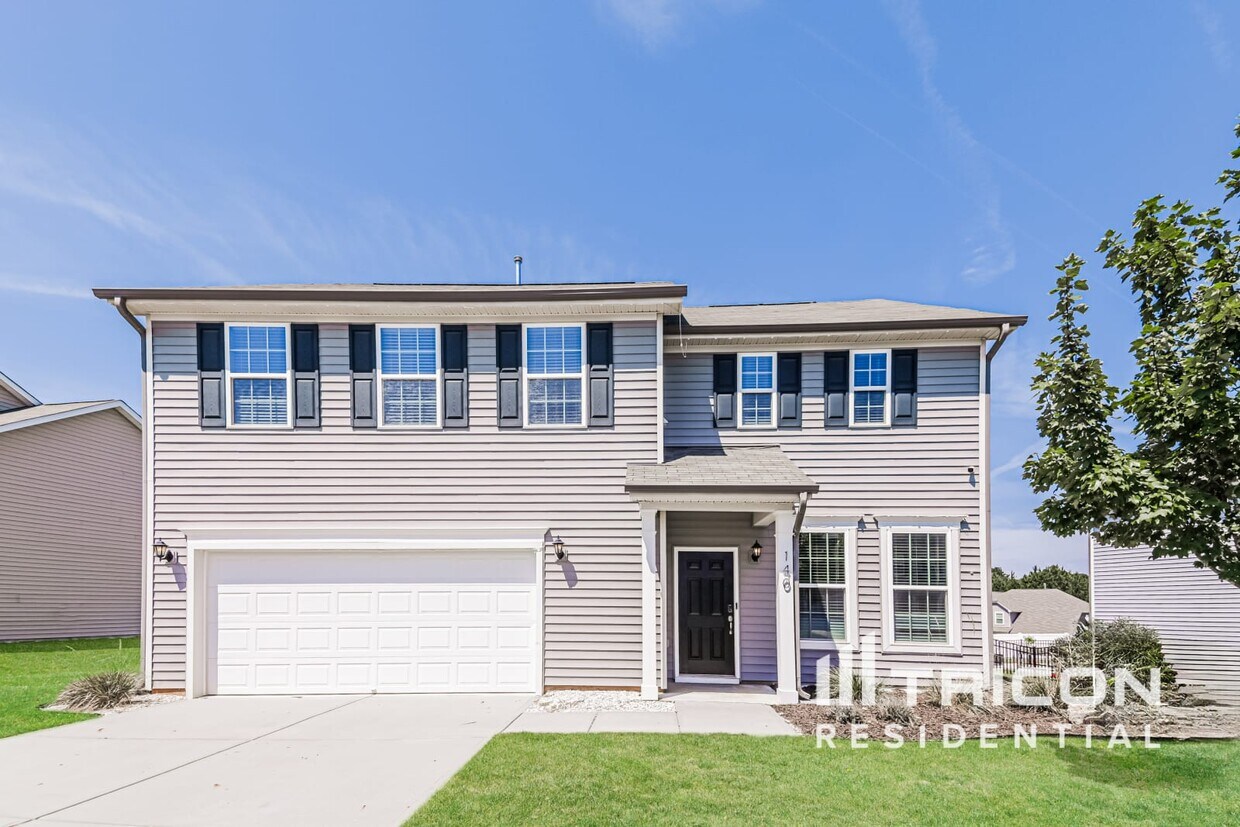 Foto principal - 140 Ashberry Ln