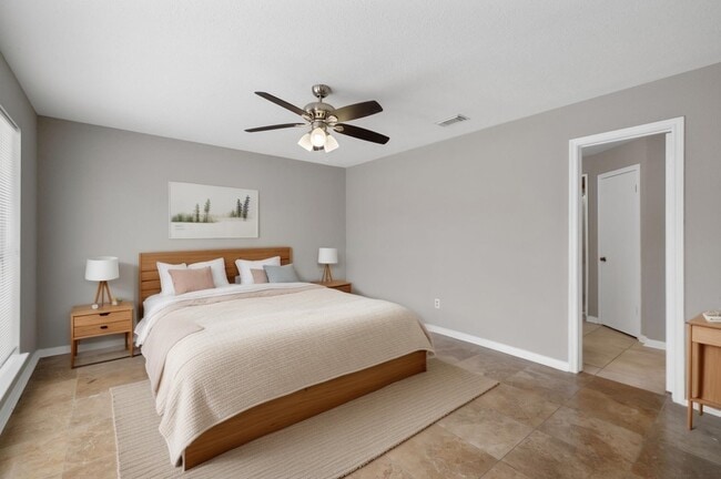 Building Photo - 8514 Deer Meadow Dr