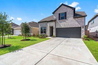 Building Photo - 14377 Cedar Shadow Dr