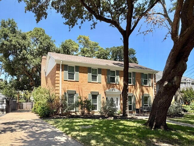 Foto del edificio - 15126 Turkey Creek Dr