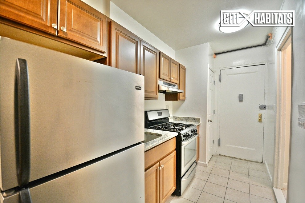 Foto del edificio - 185 E 162nd St