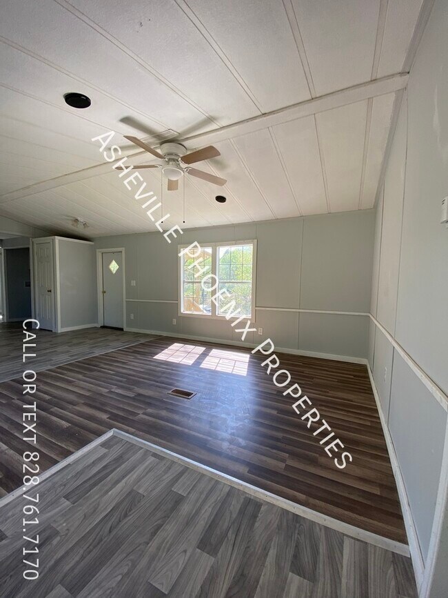 117 Holt Ridge, Clyde, NC 28721 House Rental in Clyde, NC