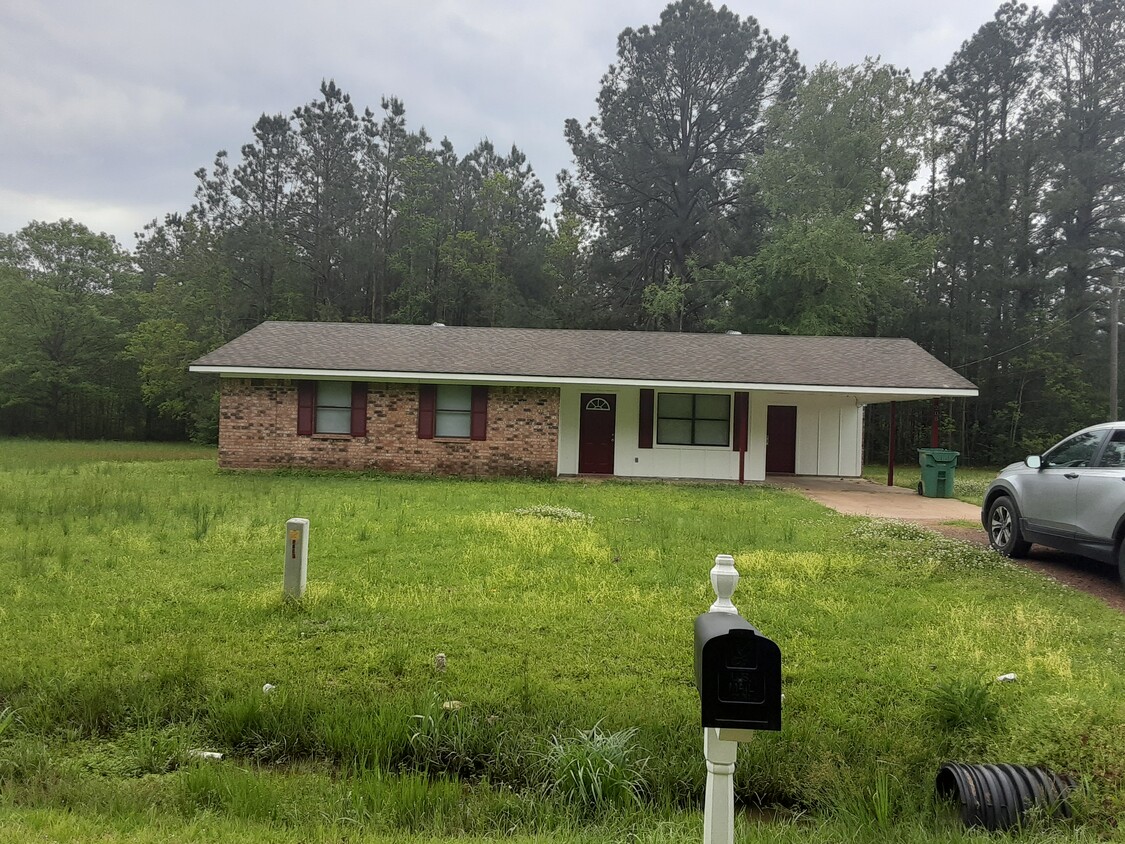 Foto principal - 208 Cole Rd