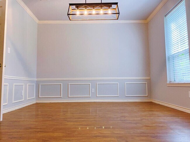 Building Photo - 16838 Willow Bend Ct