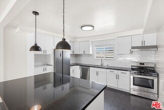 Building Photo - 25226 Loytan St