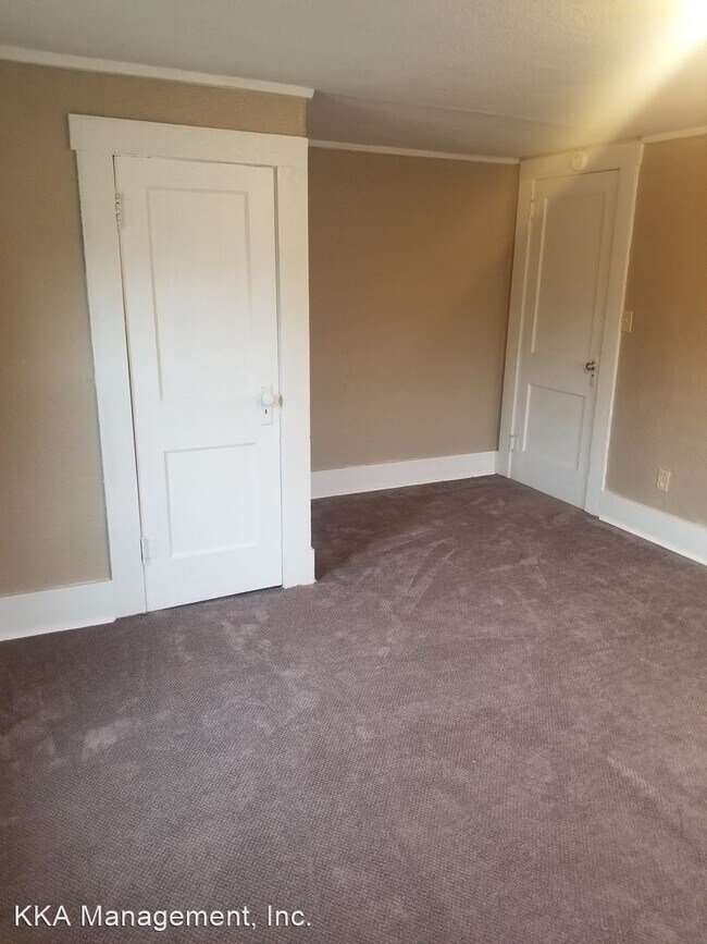 Foto del edificio - 5 br, 2 bath House - 919 S Seneca Ave