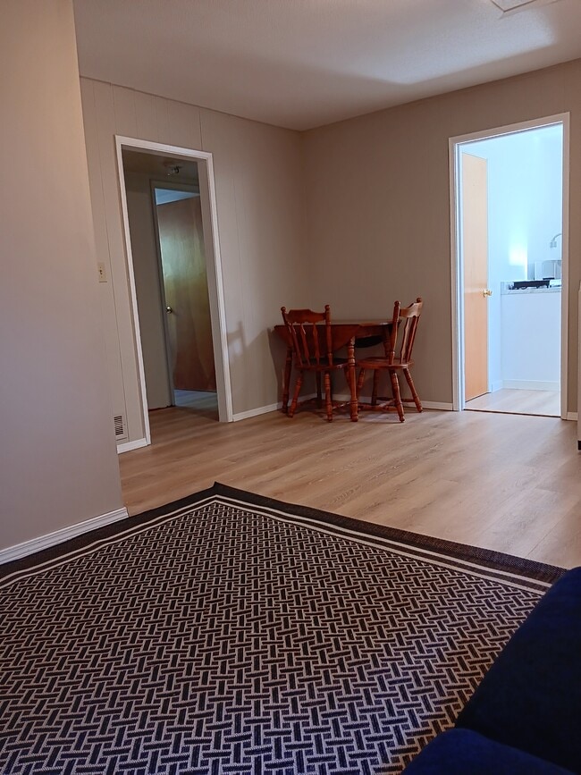 Foto del edificio - 604 Bel Aire Ave