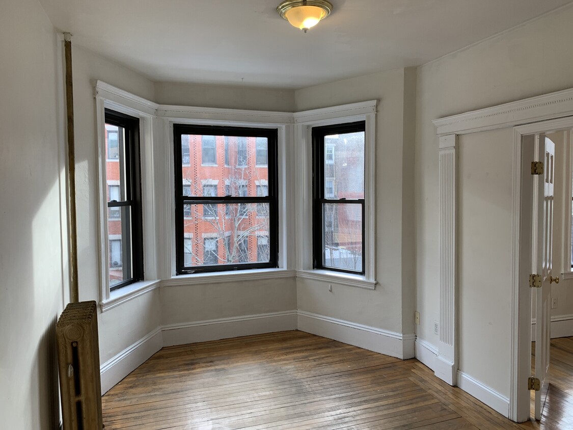 55 Burbank St, Boston, MA 02115 - Apartments in Boston, MA | Apartments.com