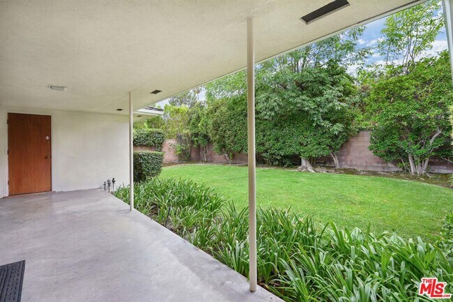 Building Photo - 4621 Rubio Ave