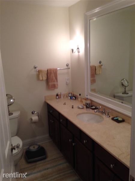 Fotografía del edificio - 245 Weaver St