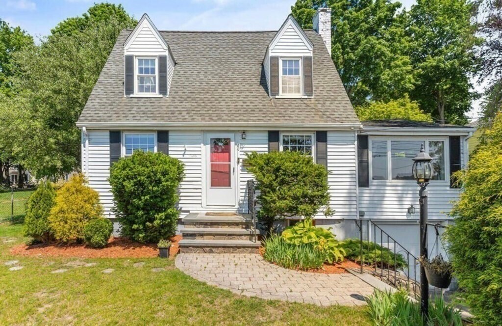 80 Main St, Wakefield, MA 01880 House Rental in Wakefield, MA