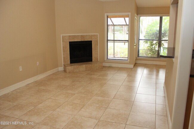 Building Photo - 767 Sea Oats Bay
