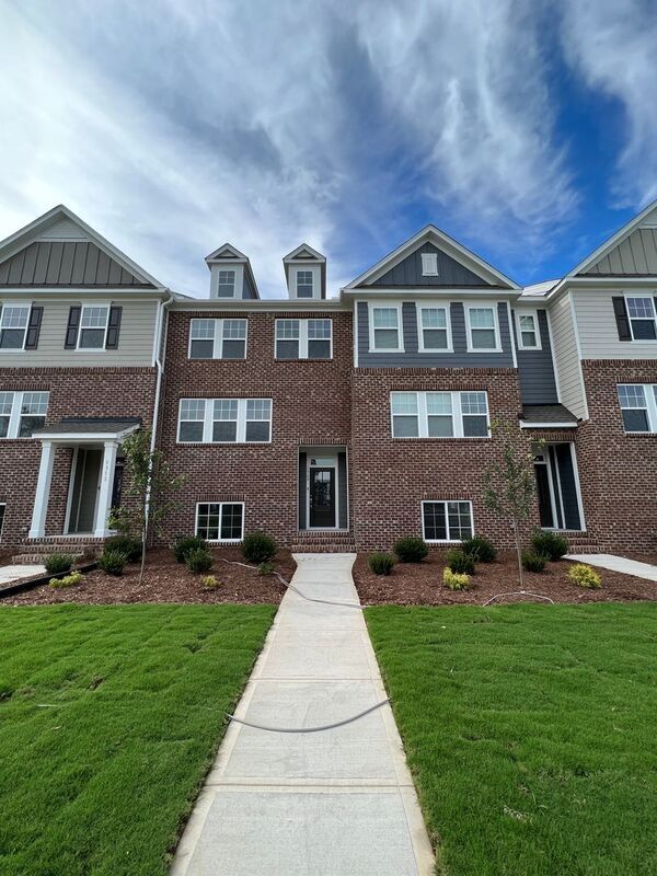 1309 Herb Garden Way, Apex, NC 27523 Townhouse for Rent in Apex, NC
